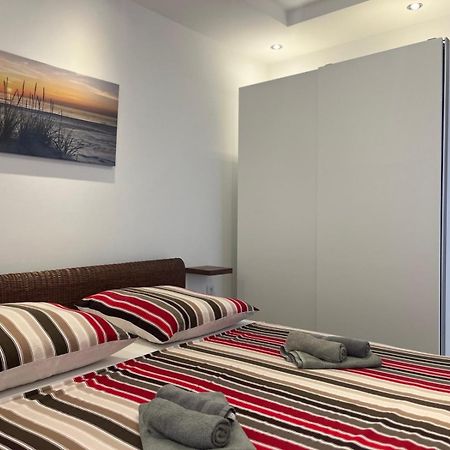 Sinisa Apartman Vir Bagian luar foto