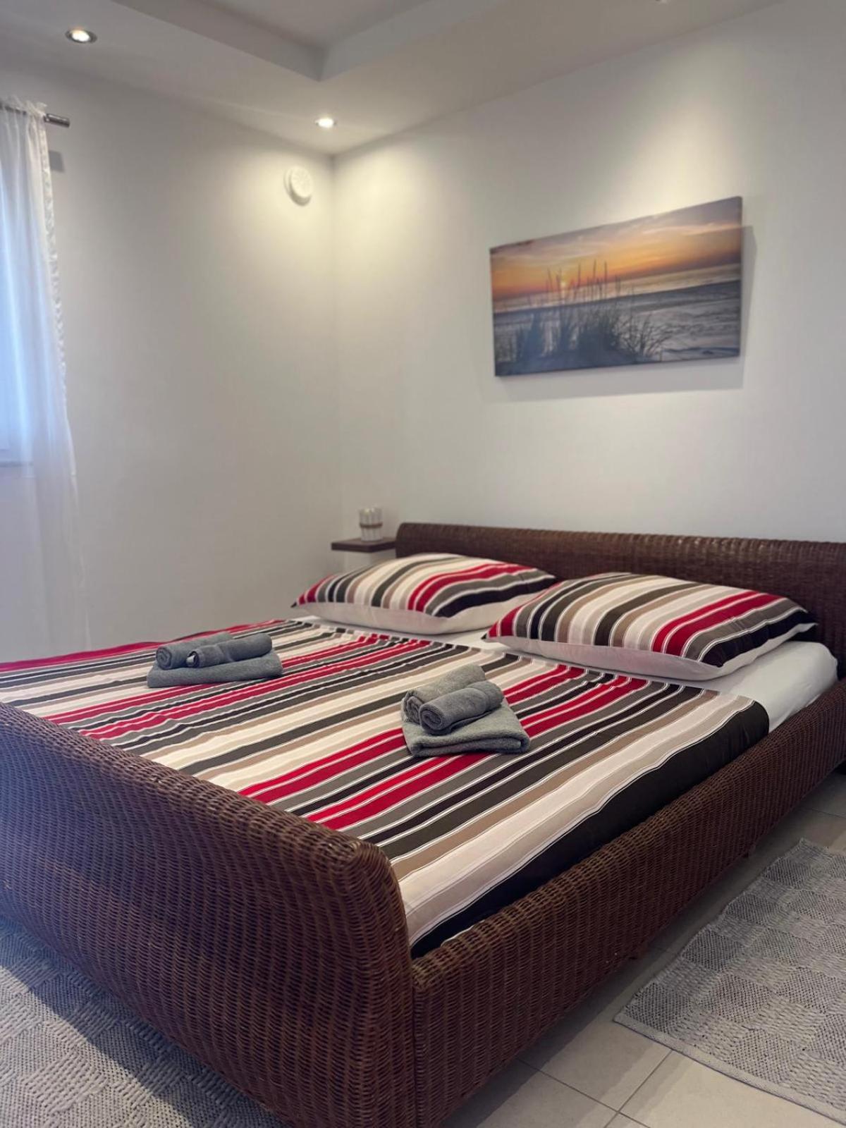 Sinisa Apartman Vir Bagian luar foto